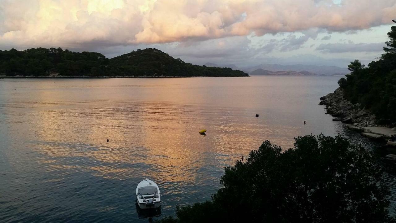 Mljet 4You - Beach House Sobra Eksteriør bilde